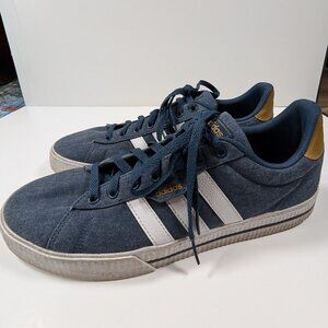 Great cond. Men's Adidas Daily 3.0 Crew Navy Cloud White Core size 12